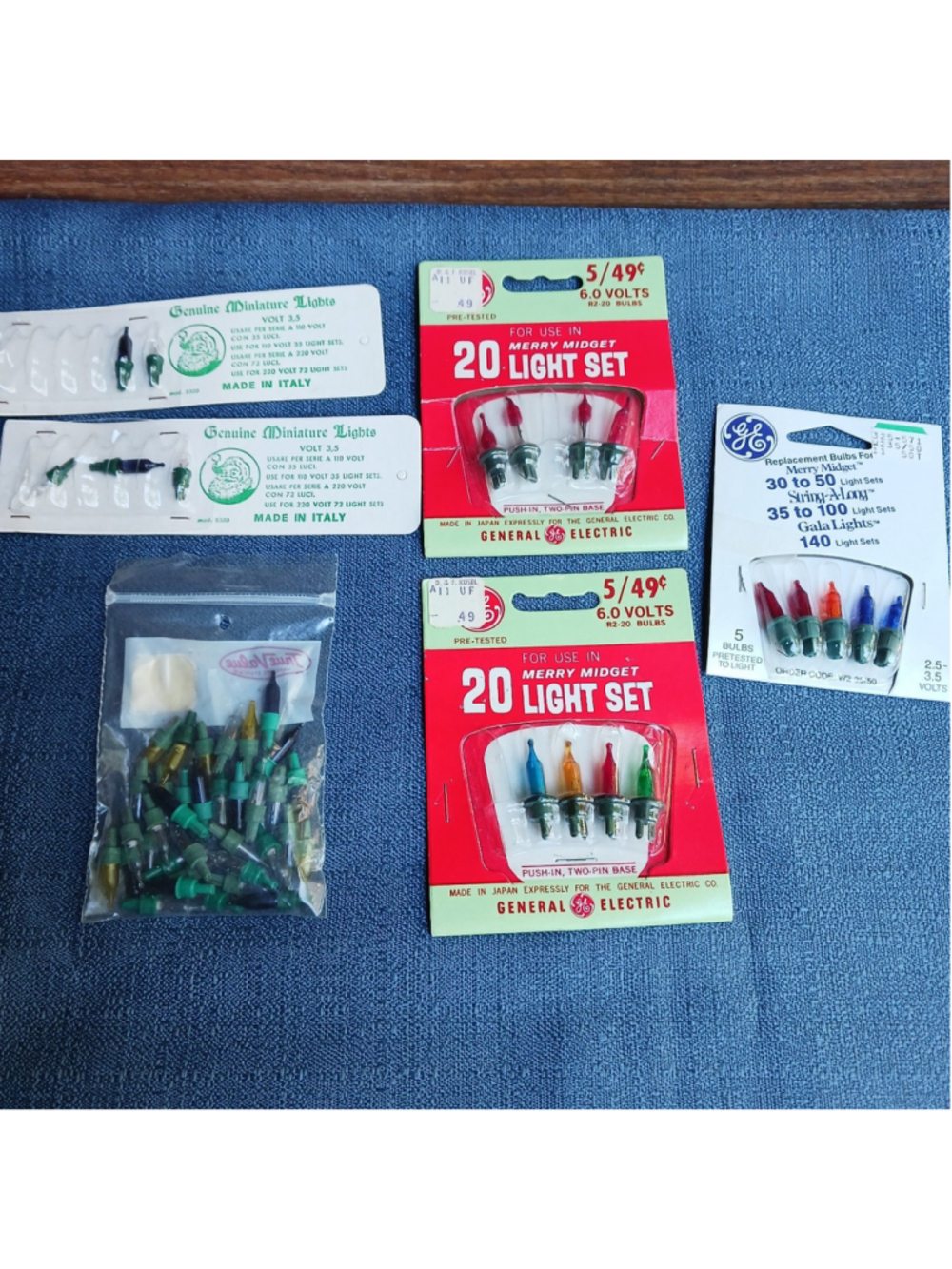 Vintage Mini Light Replacement Bulbs Christmas String Lights Lot See Pictures